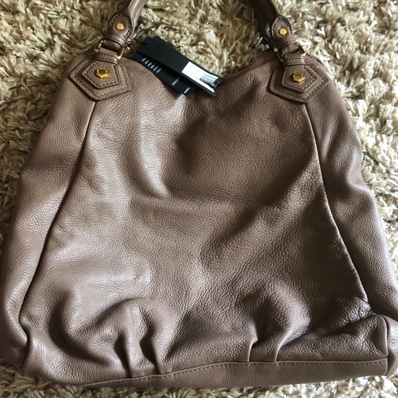 Brand new Marc Jacobs purse - Picture 3 of 5